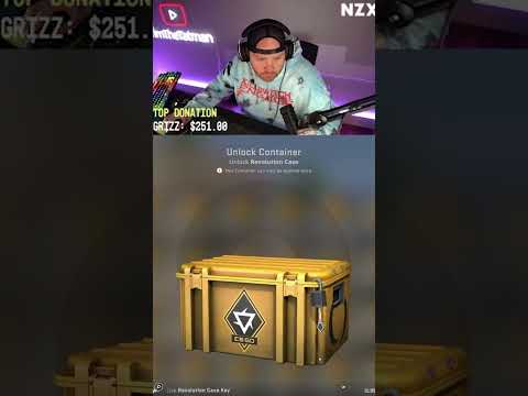 UNBOXING GLOVES IN CS:GO🤣