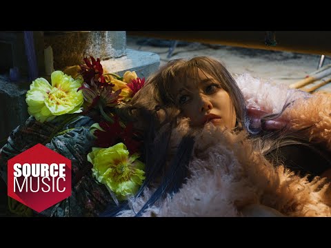 LE SSERAFIM (르세라핌) EASY TRAILER &#039;Good Bones&#039;
