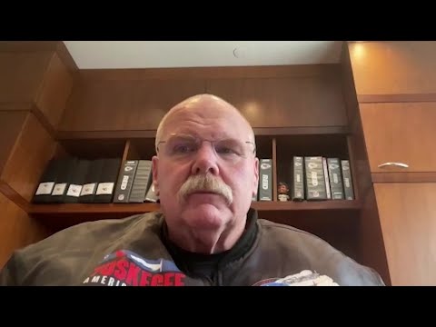 Andy Reid comments on shirtless Jason Kelce