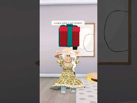 When Rich Grandma visits.. 🤑 #livetopia #roblox