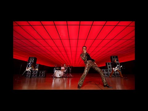 Extreme - &quot;Banshee&quot; (Official Music Video)