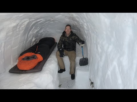 Camping in Alaska&#039;s Deepest Snow with a Dugout Survival Shelter