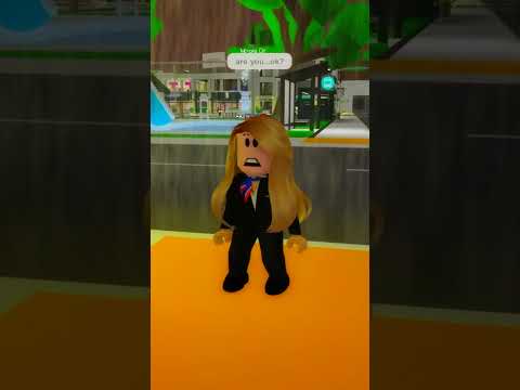 She was HOMELESS from BIRTH in Brookhaven... #brookhaven #roblox