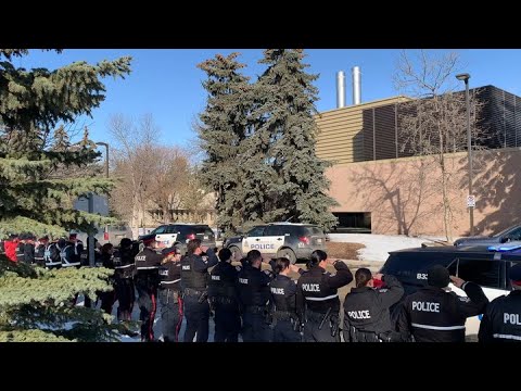 Two Edmonton police officers killed on duty